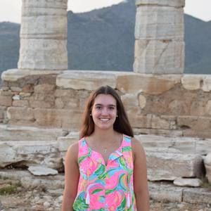 Meet your Posher, Anna